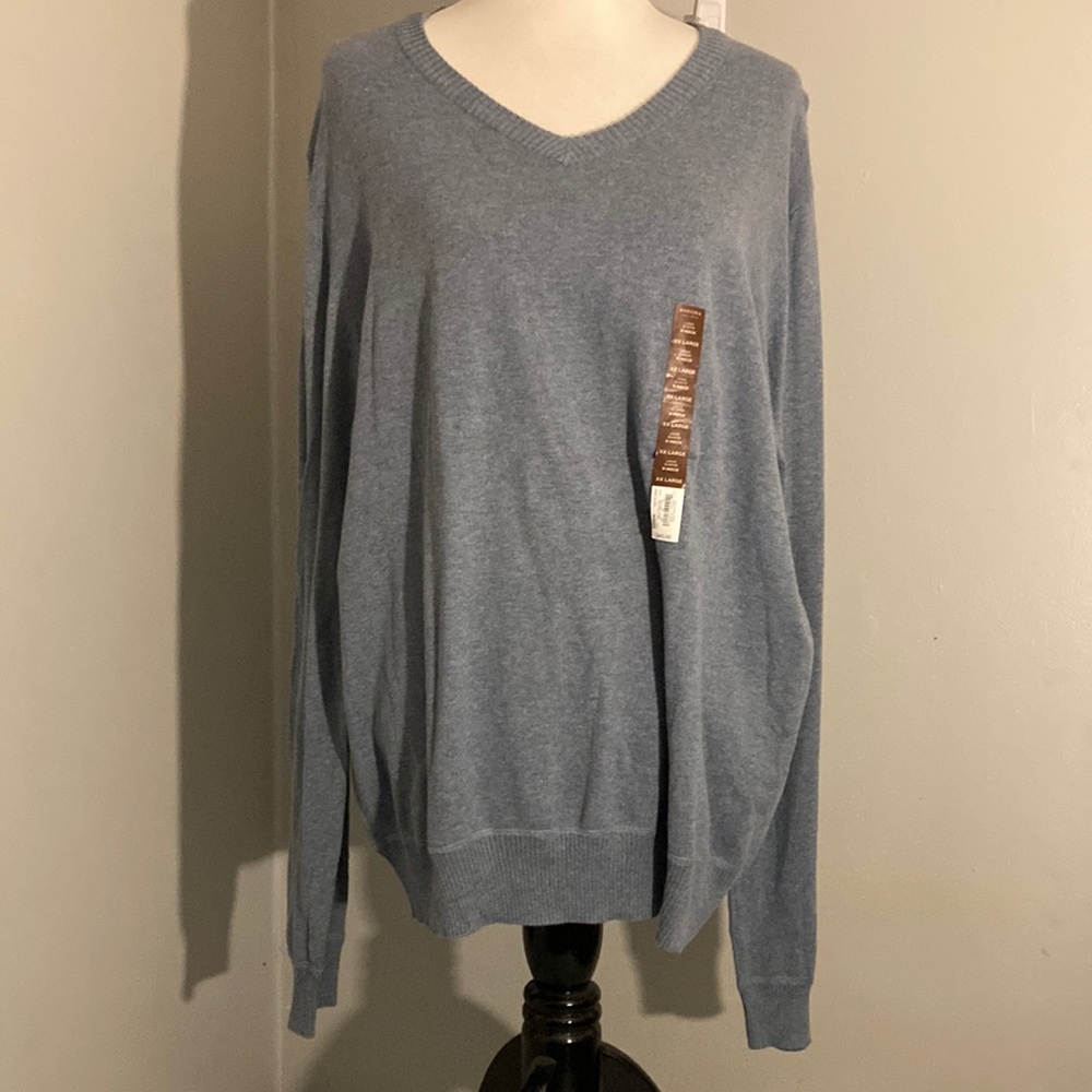 BNWT men’s Sonoma vneck sweater